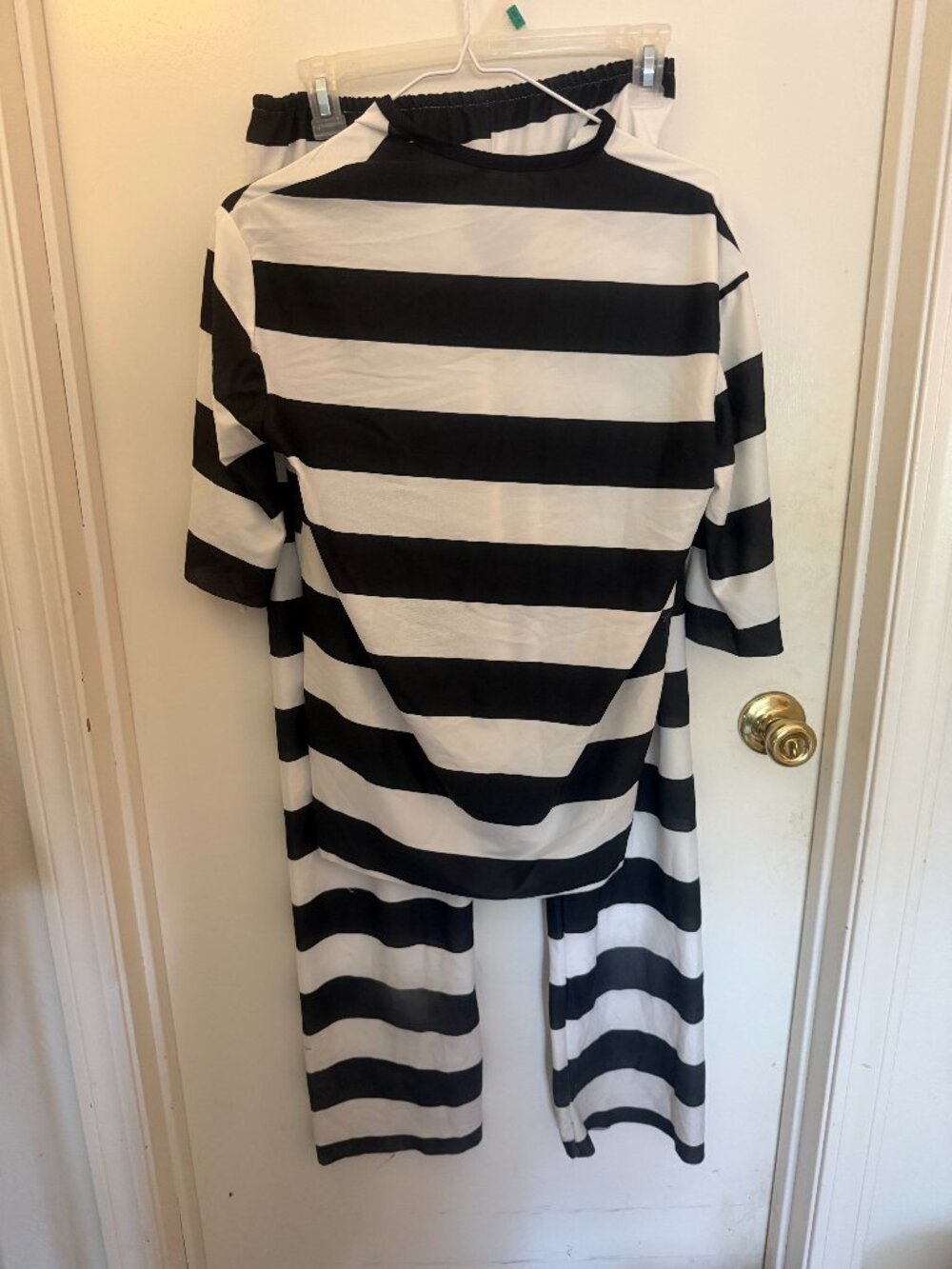Halloween Adult Prisoner Costume with a cap (os)